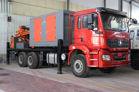 Wasserbohranlage mit Lkw-Antrieb