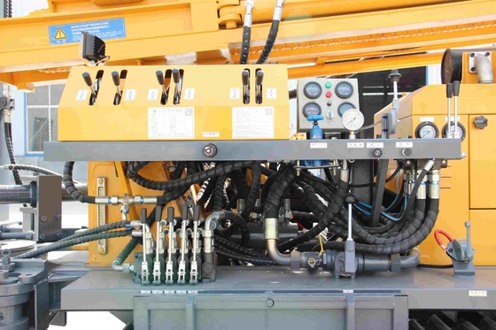 Bohrloch-Wasserbohranlage mit Doppelmotor-Rotation