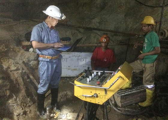 1000 Meter-Tunnel-Bohrmaschine Untertage-Diamond Drill Rig Hydraulic